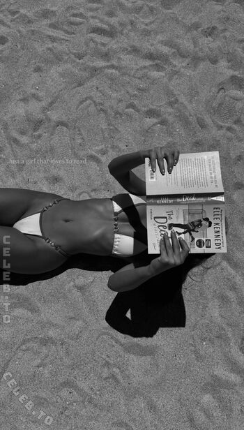 Julia hofer image