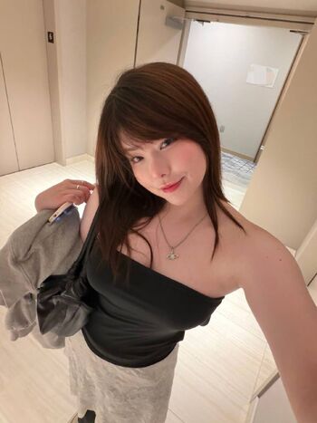 Julia nakamura image