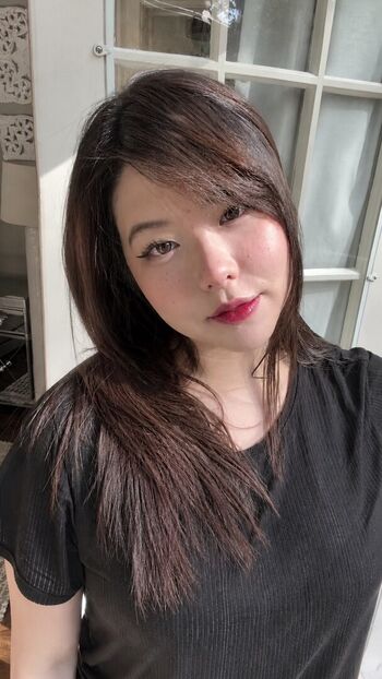 Julia nakamura image