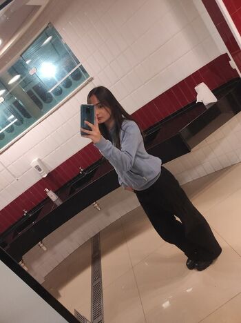 Julia nascimento image