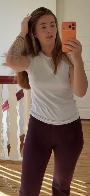 Julia schulze image