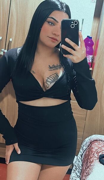 Julia stefanny image