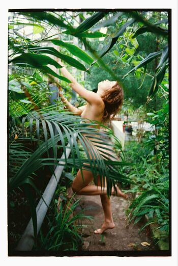 Julia timoro page 3 image