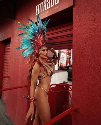 Juliana paes page 3 image