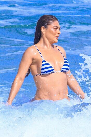 Juliana paes image