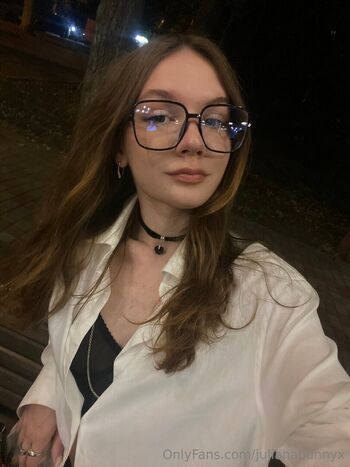 Julianabunnyx image