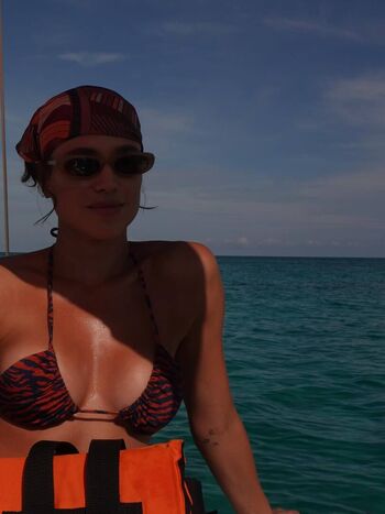 Juliane araujo image