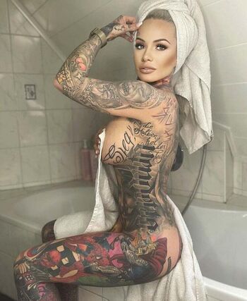 Juliane frster image