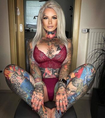 Juliane frster image