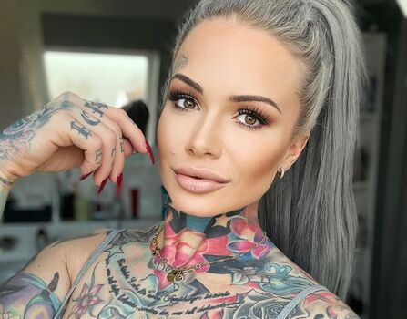 Juliane frster image