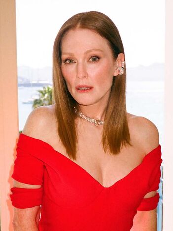 Julianne moore image