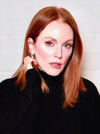 Julianne Moore