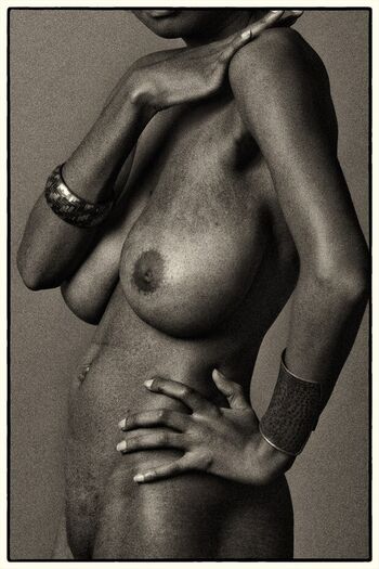 Julie anderson image