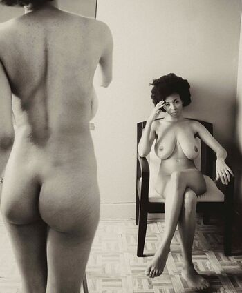 Julie anderson image