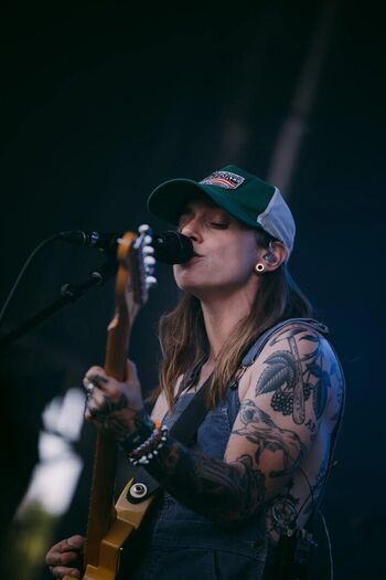 Julien baker image