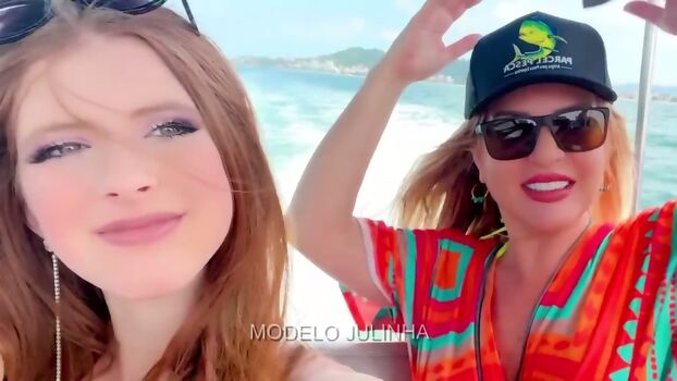 Julinha Modelo