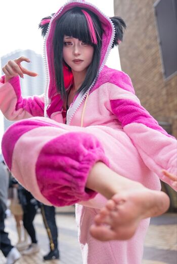 Juri han cosplayers image