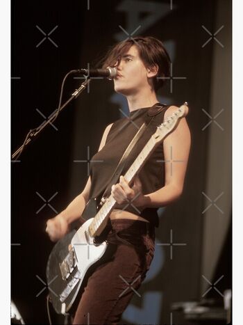 Justine frischmann image