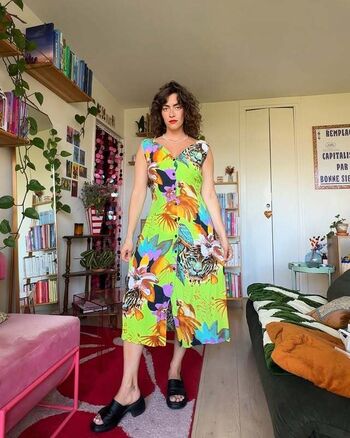 Justine lossa image