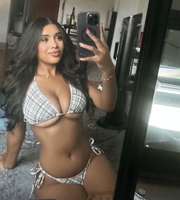 Justleilani image