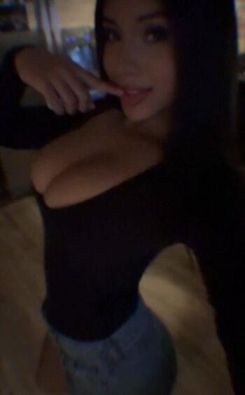 Justleilani image
