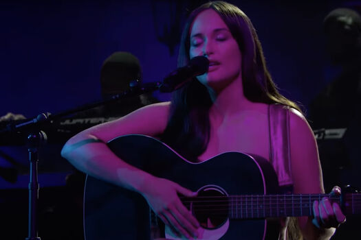 Kaceymusgraves page 2 image