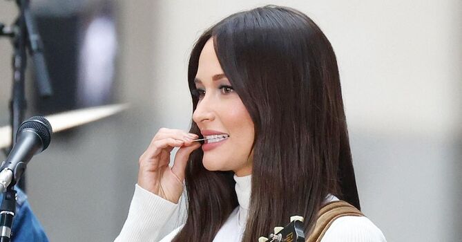 Kaceymusgraves image