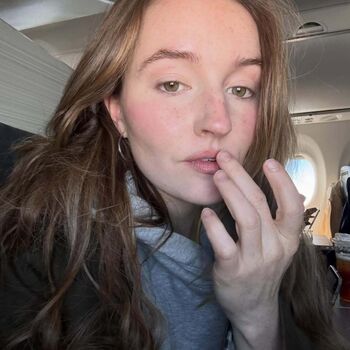 Kaitlyn dever image