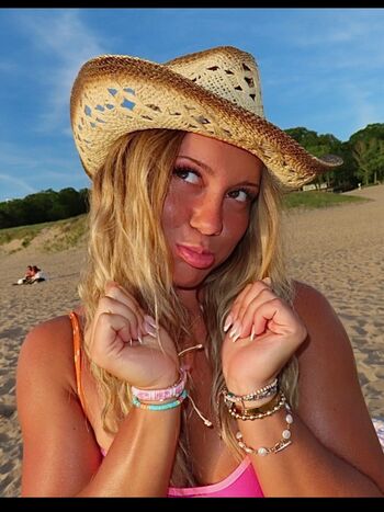 Kaleigh kehrwecker image