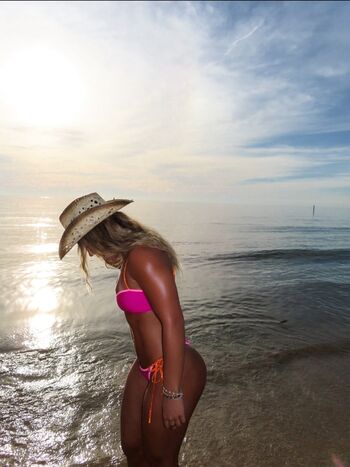 Kaleigh kehrwecker image