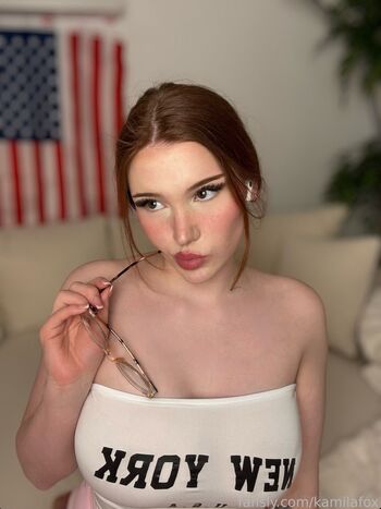 Kamilafox image