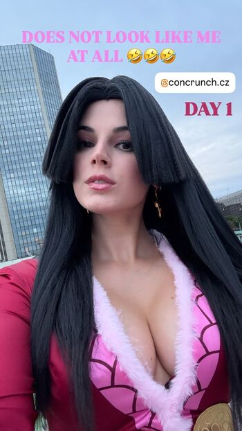 Kaminari cosplay image