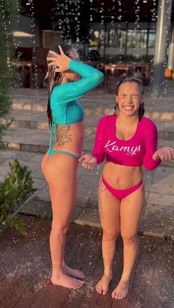 Kamylinha santos image