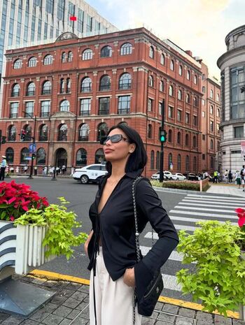 Kara fernandez image
