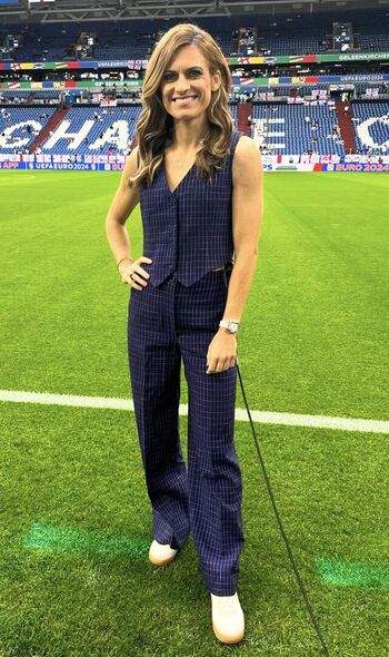 Karen carney ex footballer image