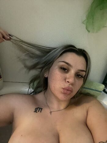 Karifrances13 image