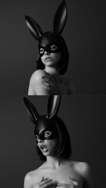 Karina flores image