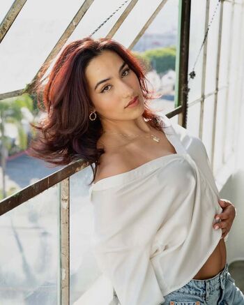 Karina prieto image