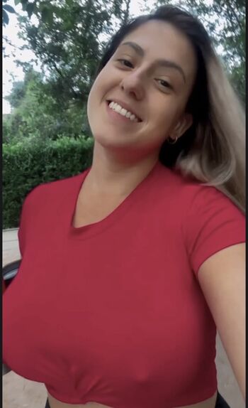 Karine gaglianoni image