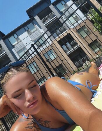 Kasey kidwell 1 image