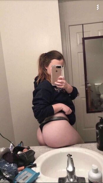 Kasidy charboneau image