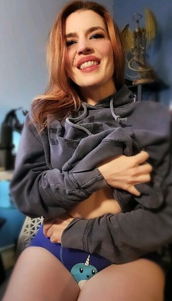 Kat gunn 1 image
