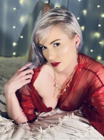 Kate elliot image