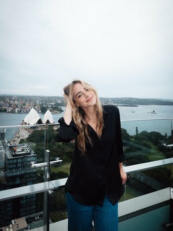 Katelyn tarver image