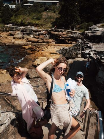 Katelyn tarver image