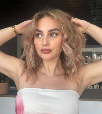 Katemareecooper image