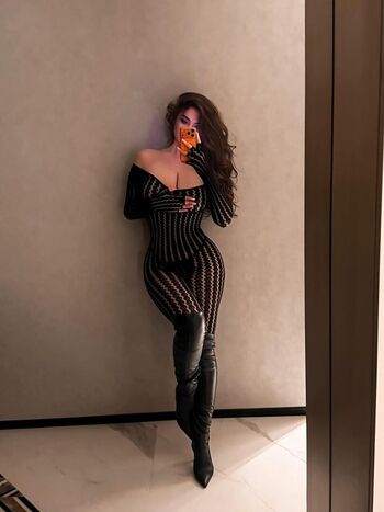 Katerina999 1 page 3 image