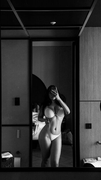 Katerina999 1 page 2 image