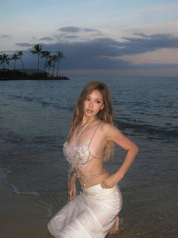 Kathy zheng 1 image