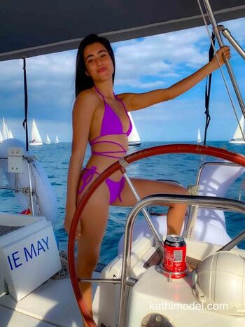 Kathycr page 32 image